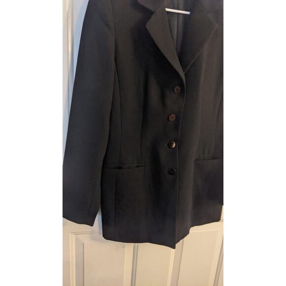 Talbots Black Wool VTG Blazer, Size 8 Button Close, Front Pockets, Shoulder Pads - Picture 2 of 10